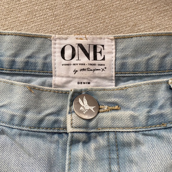 One Teaspoon Bandit Shorts - Picture 3 of 4